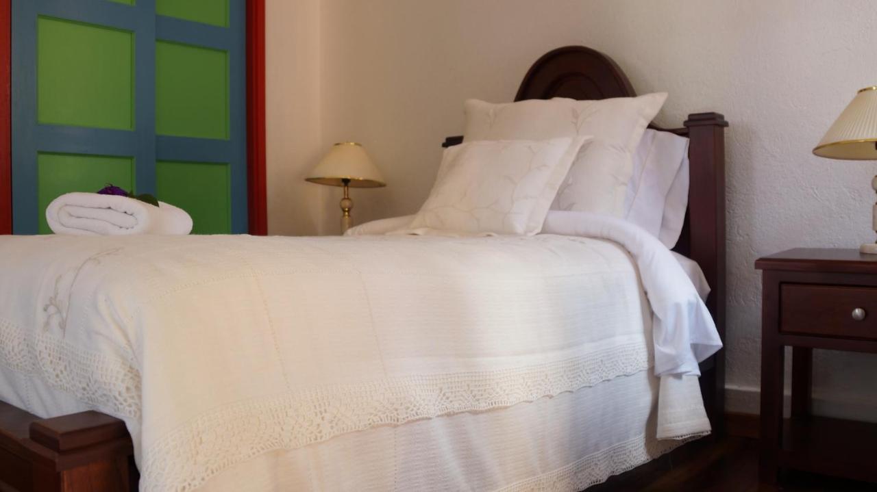 Casona 1865 Hotel Raquira Exterior photo