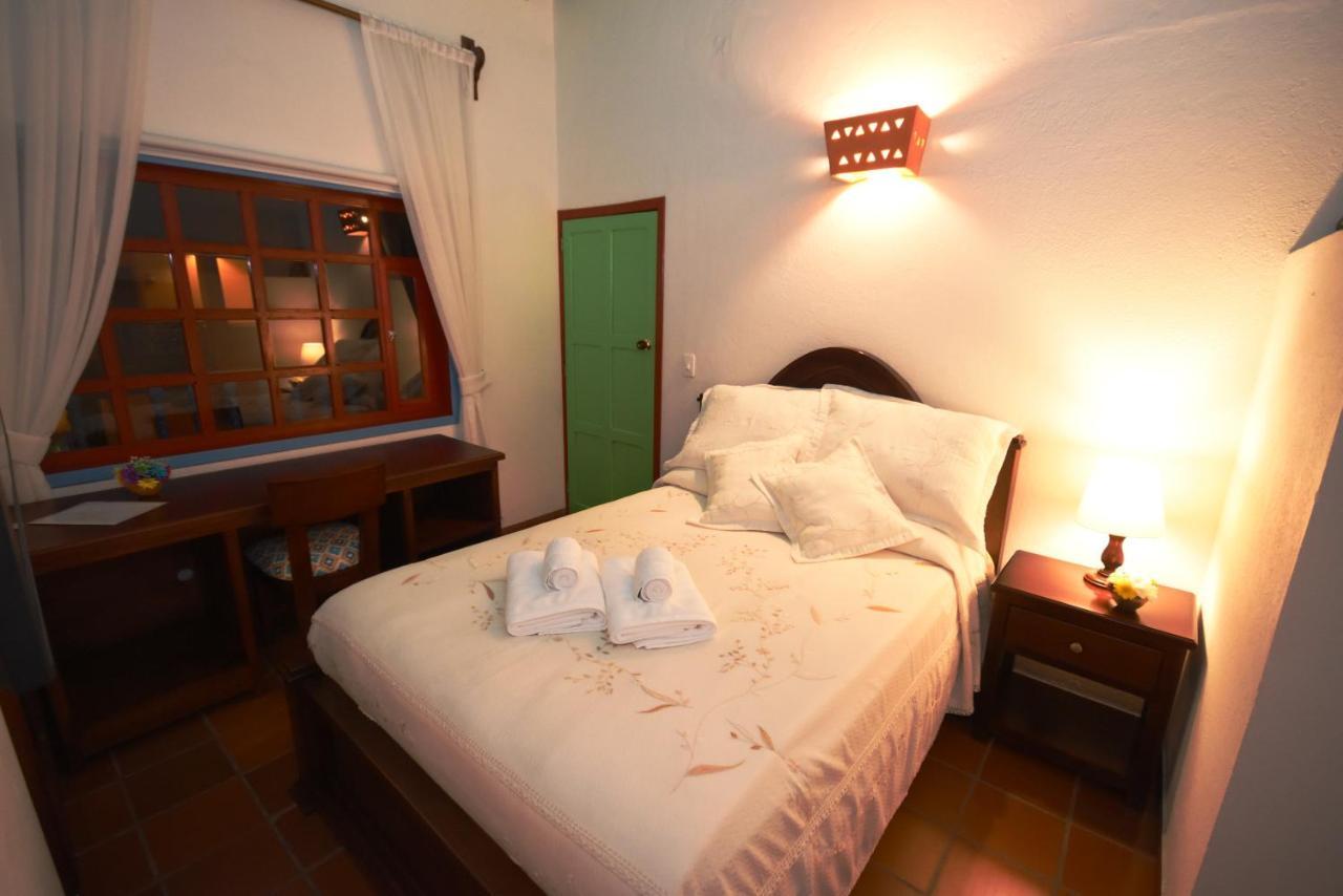 Casona 1865 Hotel Raquira Exterior photo