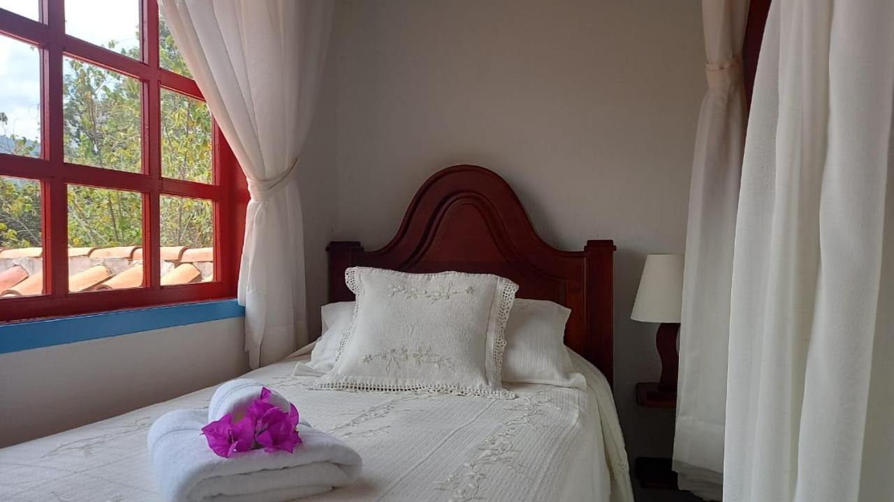 Casona 1865 Hotel Raquira Exterior photo